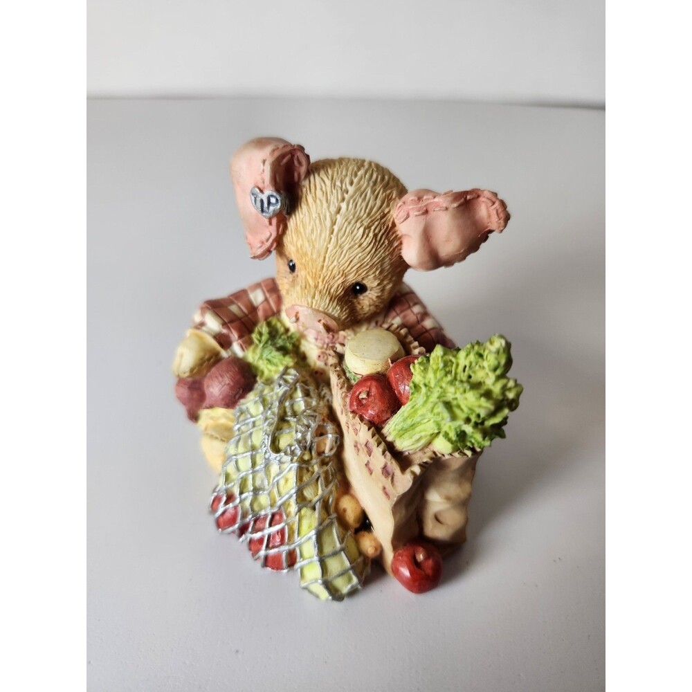 This Little Piggy Figurine 1994 Enesco "This Little Piggy Went To Market "